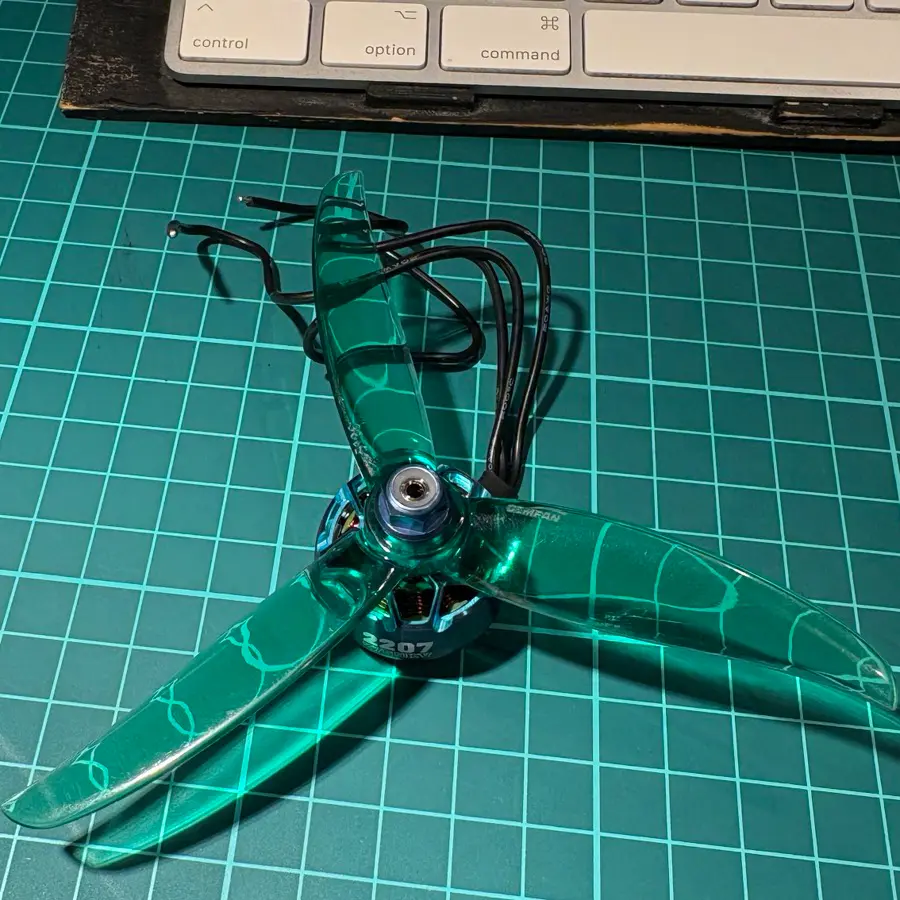 Mount-5mm-prop-on